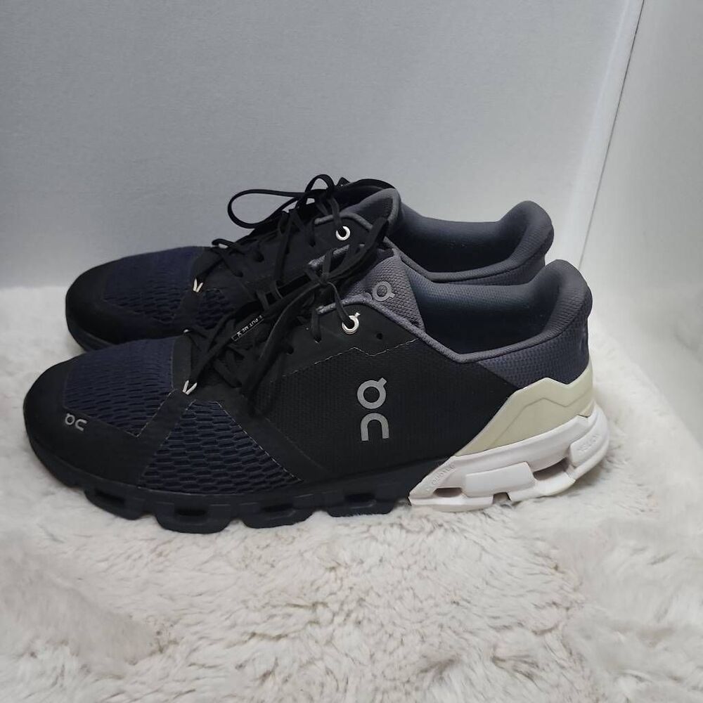 On Running Cloudflyer Men's Size 12